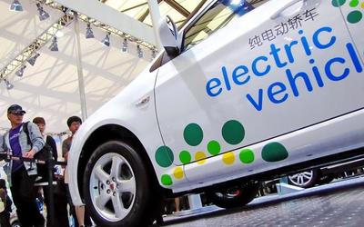 电动汽车与生物质成型燃料销售 驱动绿色未来的双引擎