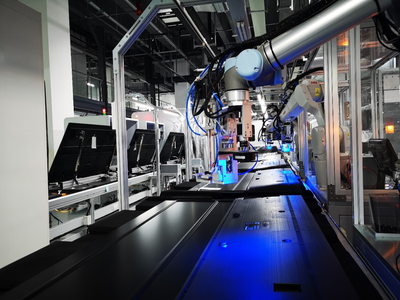 长虹荣登2023中国电子信息百强前十，新兴能源技术研发成战略新高地